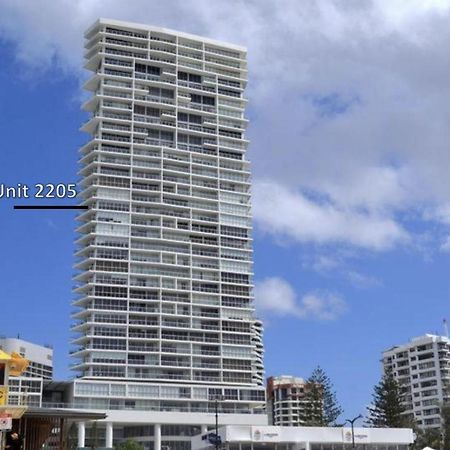 Air On Broadbeach Голд-Кост Экстерьер фото